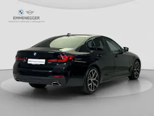BMW 5er Reihe G30 520d xDrive paddles