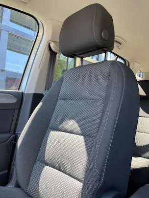 VW Touran 1.5 TSI EVO Comfortline DSG - 7 Sitzer, AHK