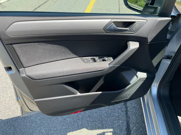 VW Touran 1.5 TSI EVO Comfortline DSG - 7 Sitzer, AHK