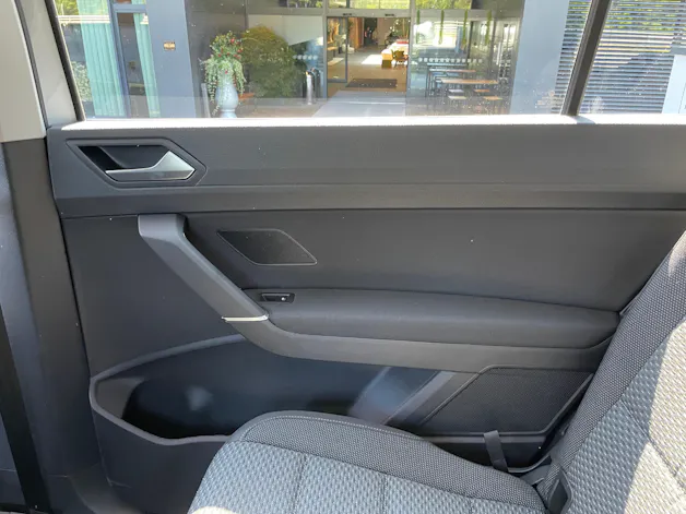 VW Touran 1.5 TSI EVO Comfortline DSG - 7 Sitzer, AHK