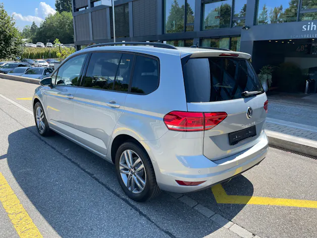 VW Touran 1.5 TSI EVO Comfortline DSG - 7 Sitzer, AHK