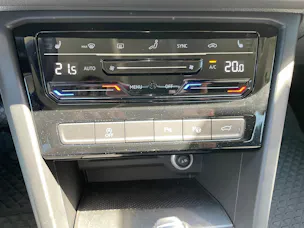 VW Touran 1.5 TSI EVO Comfortline DSG - 7 Sitzer, AHK