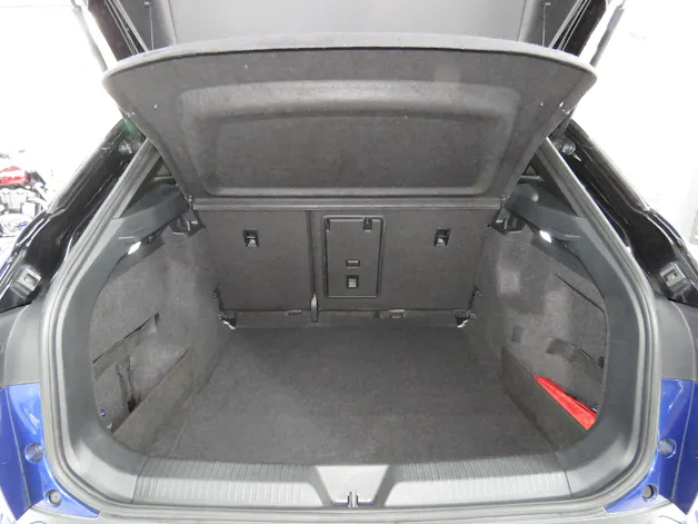 VW ID.4 Pro Performance 77 kWh 1ST "Automat" (RW 487 km)