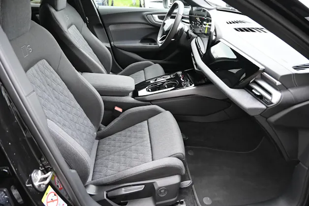 AUDI A5 Limousine 40 TFSI S-Line S tronic 204PS + Werksgarantie 03.2027