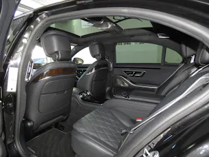 MERCEDES-BENZ S 500 Lang 4-Matic 9G-Tronic (Automat)