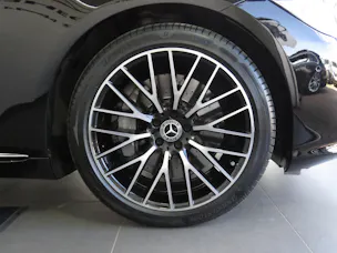 MERCEDES-BENZ S 500 Lang 4-Matic 9G-Tronic (Automat)