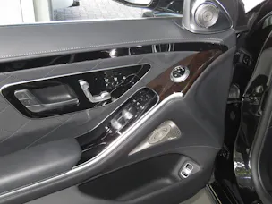 MERCEDES-BENZ S 500 Lang 4-Matic 9G-Tronic (Automat)