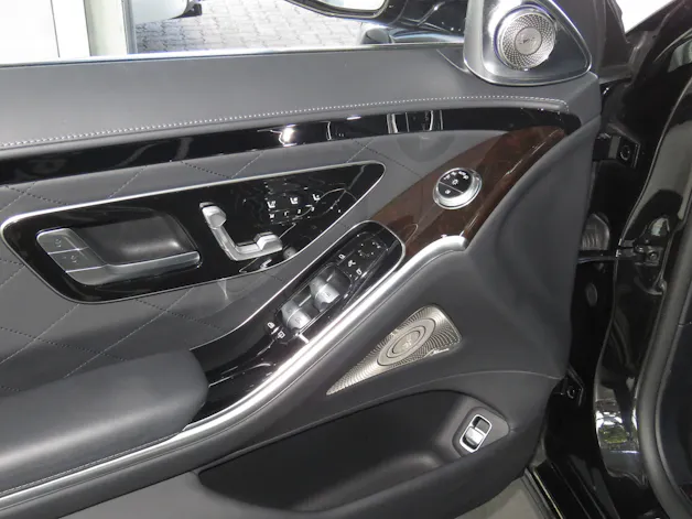 MERCEDES-BENZ S 500 Lang 4-Matic 9G-Tronic (Automat)