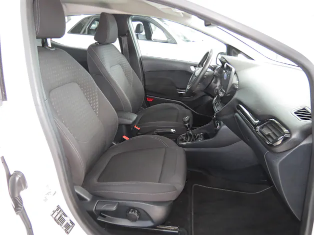 FORD Fiesta 1.0 SCTi Titanium