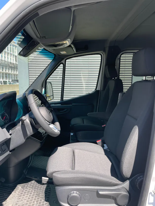 MERCEDES-BENZ Sprinter 317 CDI Lang 9G-TRONIC