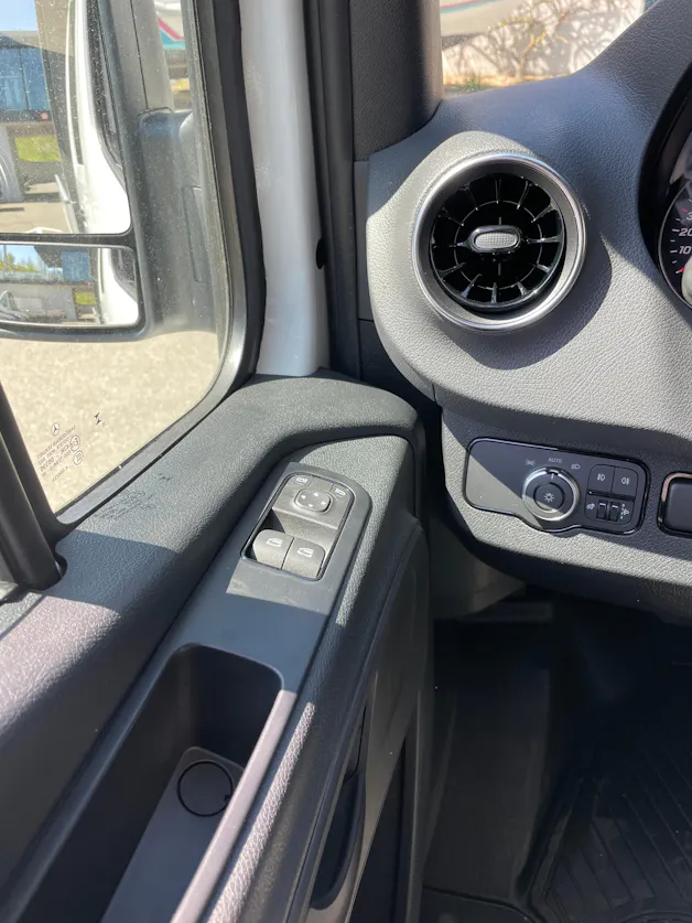 MERCEDES-BENZ Sprinter 317 CDI Lang 9G-TRONIC