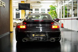 PORSCHE 911 Turbo