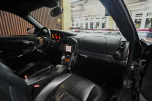PORSCHE 911 Turbo