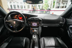 PORSCHE 911 Turbo