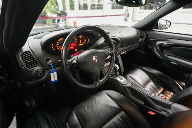 PORSCHE 911 Turbo