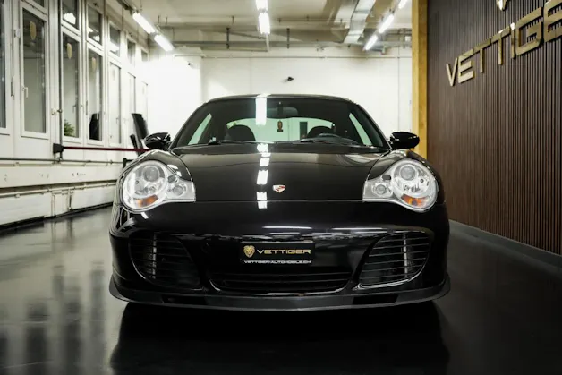 PORSCHE 911 Turbo