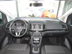 SEAT Alhambra 2.0 TDI Style Viva DSG (7-Plätzer, AHK 2.2 t, Automat)