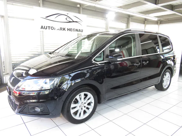 SEAT Alhambra 2.0 TDI Style Viva DSG (7-Plätzer, AHK 2.2 t, Automat)