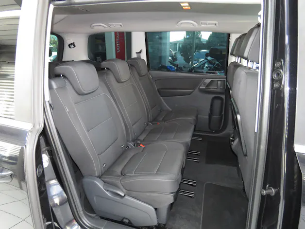 SEAT Alhambra 2.0 TDI Style Viva DSG (7-Plätzer, AHK 2.2 t, Automat)
