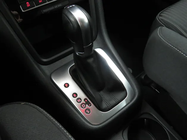 SEAT Alhambra 2.0 TDI Style Viva DSG (7-Plätzer, AHK 2.2 t, Automat)