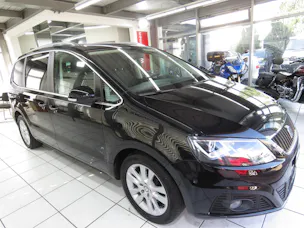SEAT Alhambra 2.0 TDI Style Viva DSG (7-Plätzer, AHK 2.2 t, Automat)