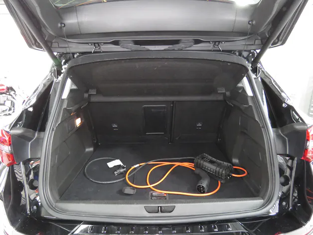 OPEL Grandland 1.6 Hybrid 4x4 GSe Automat (AHK 1'250 kg)