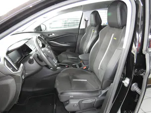 OPEL Grandland 1.6 Hybrid 4x4 GSe Automat (AHK 1'250 kg)