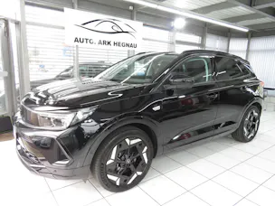 OPEL Grandland 1.6 Hybrid 4x4 GSe Automat (AHK 1'250 kg)