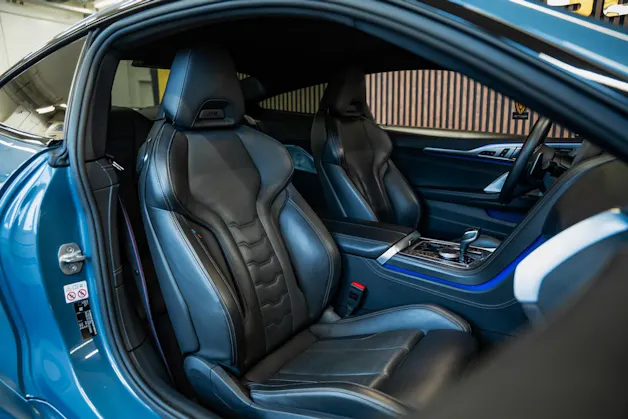 BMW M850i xDrive First Edition Steptronic