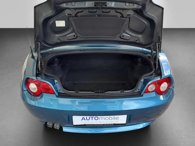 BMW Z4 2.2i Roadster