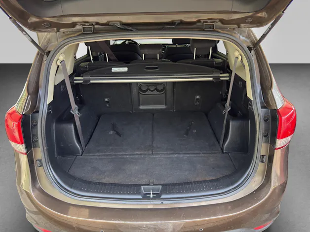 Kia Carens 2.0 GDI Style