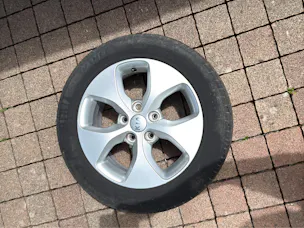 Kia Carens 2.0 GDI Style