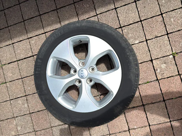 Kia Carens 2.0 GDI Style