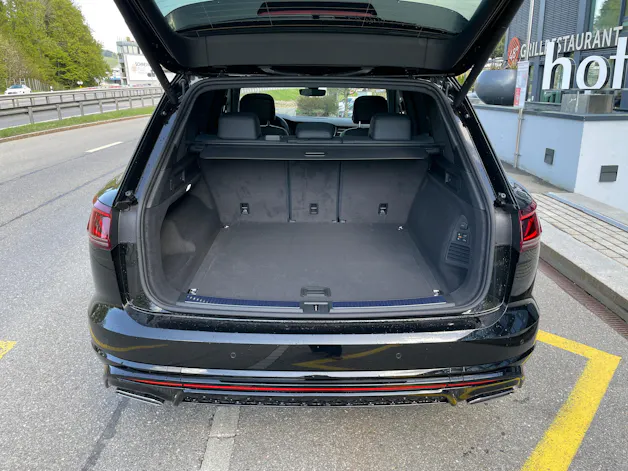 VW Touareg 3.0 TDI R-Line Final Edition Tiptronic, VOLLAUSSTATTUNG