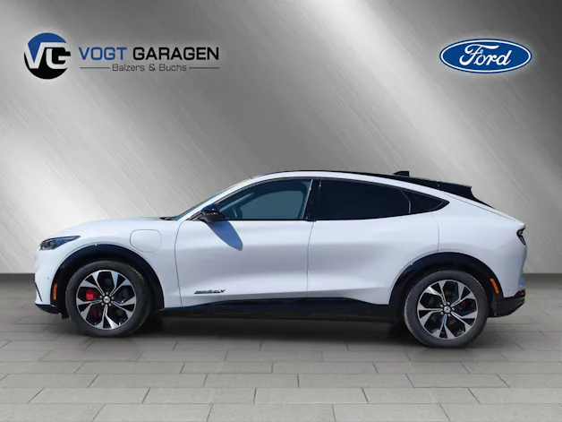 FORD Mustang Mach-E Extended AWD