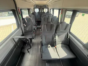 VW Crafter Bus 17-Sitzer