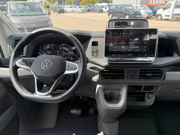 VW Crafter Bus 17-Sitzer