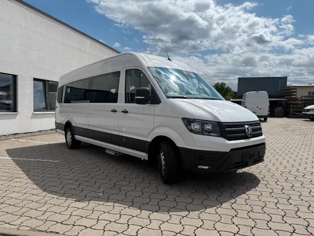 VW Crafter Bus 17-Sitzer