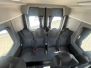 VW Crafter Bus 17-Sitzer
