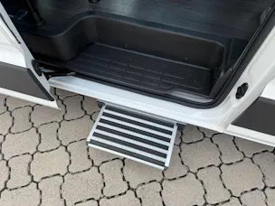 VW Crafter Bus 17-Sitzer