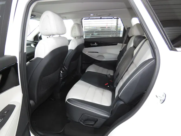 Kia Sorento 2.2 CRDI Style Automat 4WD (ab Platz, Fixpreis)