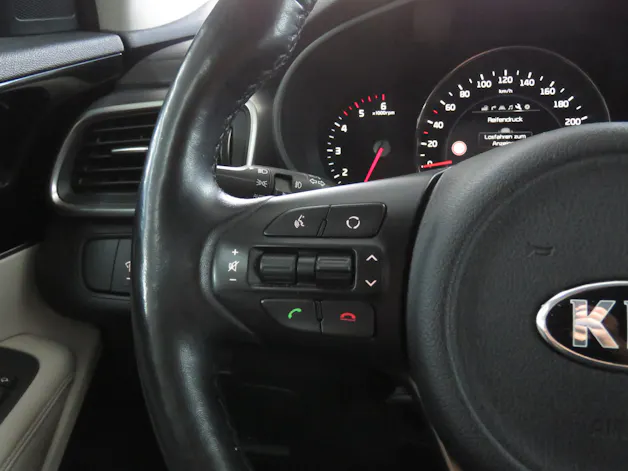 Kia Sorento 2.2 CRDI Style Automat 4WD (ab Platz, Fixpreis)