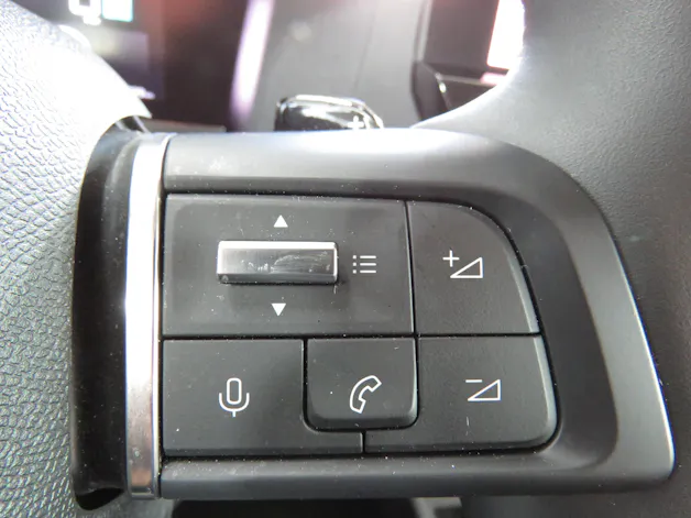 CITROEN C4 X 1.2 Pure Tech Swiss Edition EAT8 (Automat)