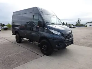 IVECO Daily 55 S 18H A8 Kasten 4x4