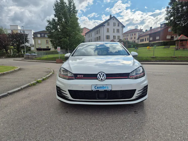 VW Golf 2.0 TSI GTI Performance DSG