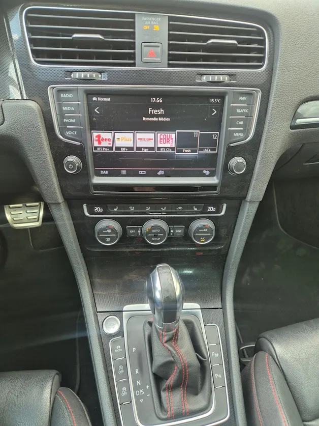VW Golf 2.0 TSI GTI Performance DSG