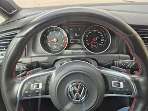 VW Golf 2.0 TSI GTI Performance DSG