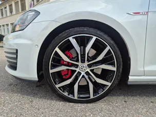 VW Golf 2.0 TSI GTI Performance DSG