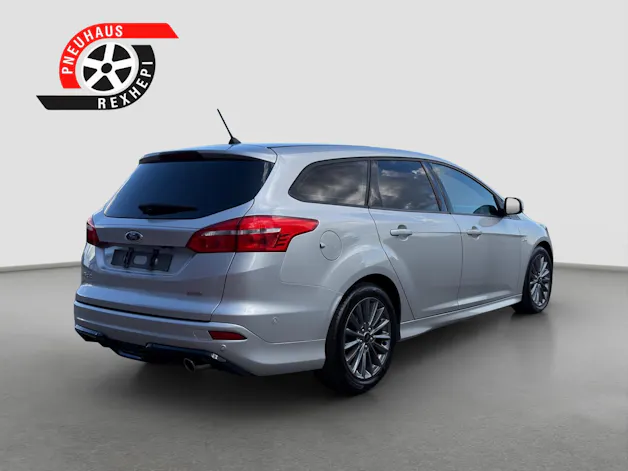 FORD Focus 1.5 SCTi ST Line Automatic