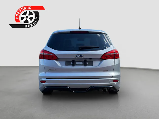 FORD Focus 1.5 SCTi ST Line Automatic